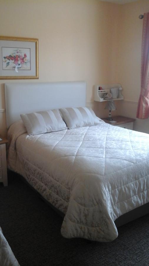 Tir Na Nog B&B Cashel  Eksteriør bilde