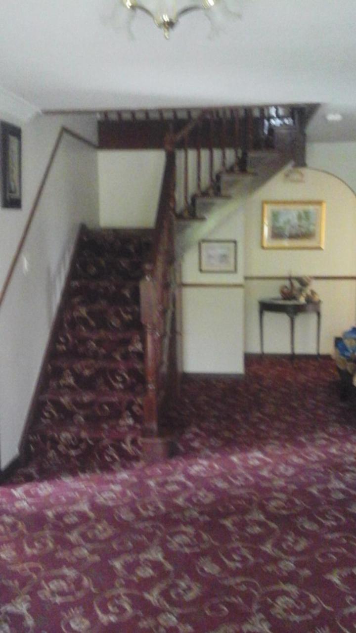 Tir Na Nog B&B Cashel  Eksteriør bilde